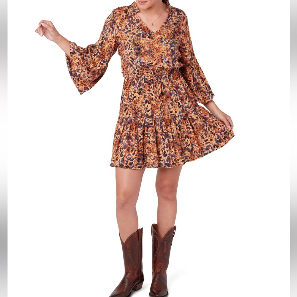 NWT Lucchese Alanna Long Sleeve Dress